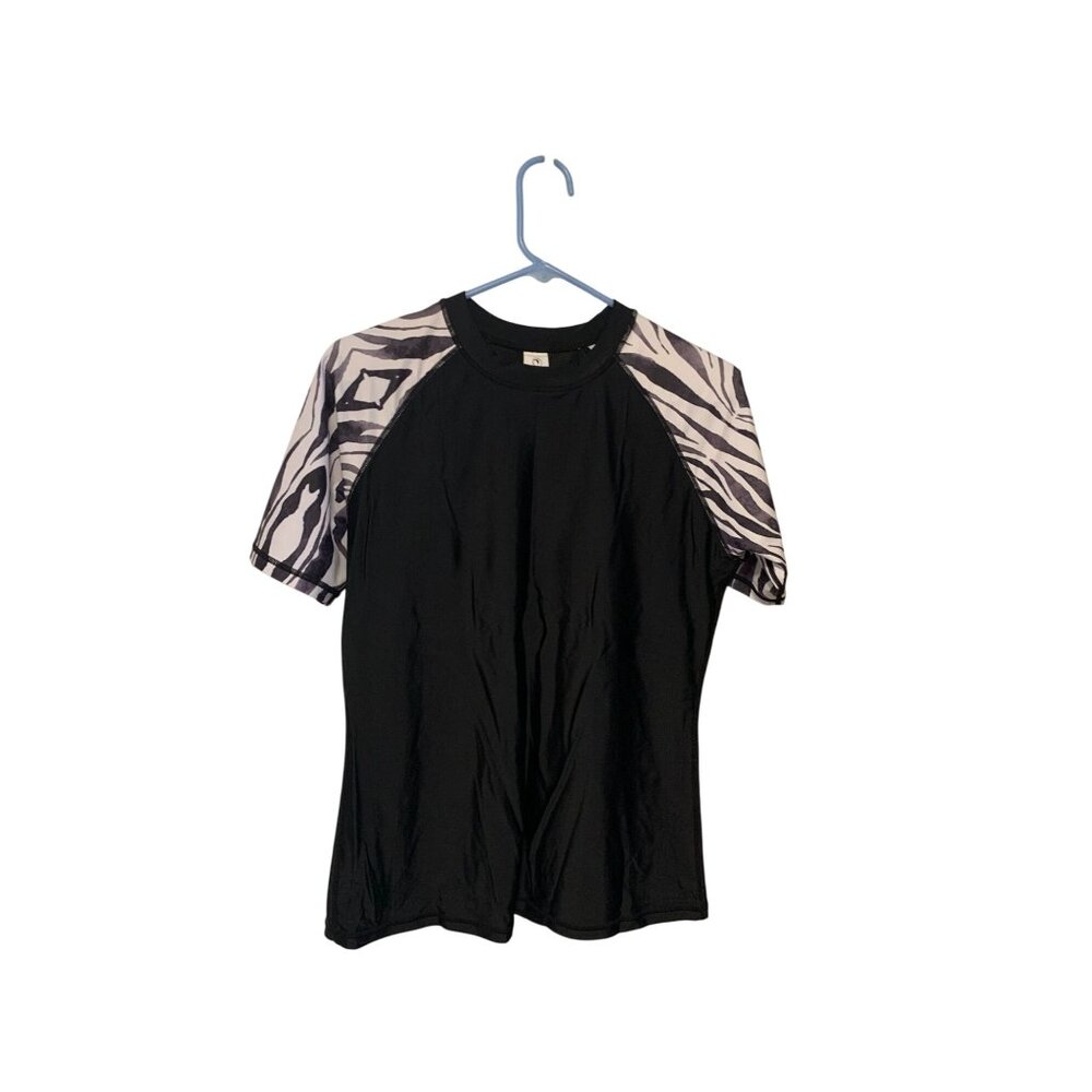 Halcurt Womens Sz Large Short Sleeve Pull OVer Shirt Top Athletic Zebra Print Sl